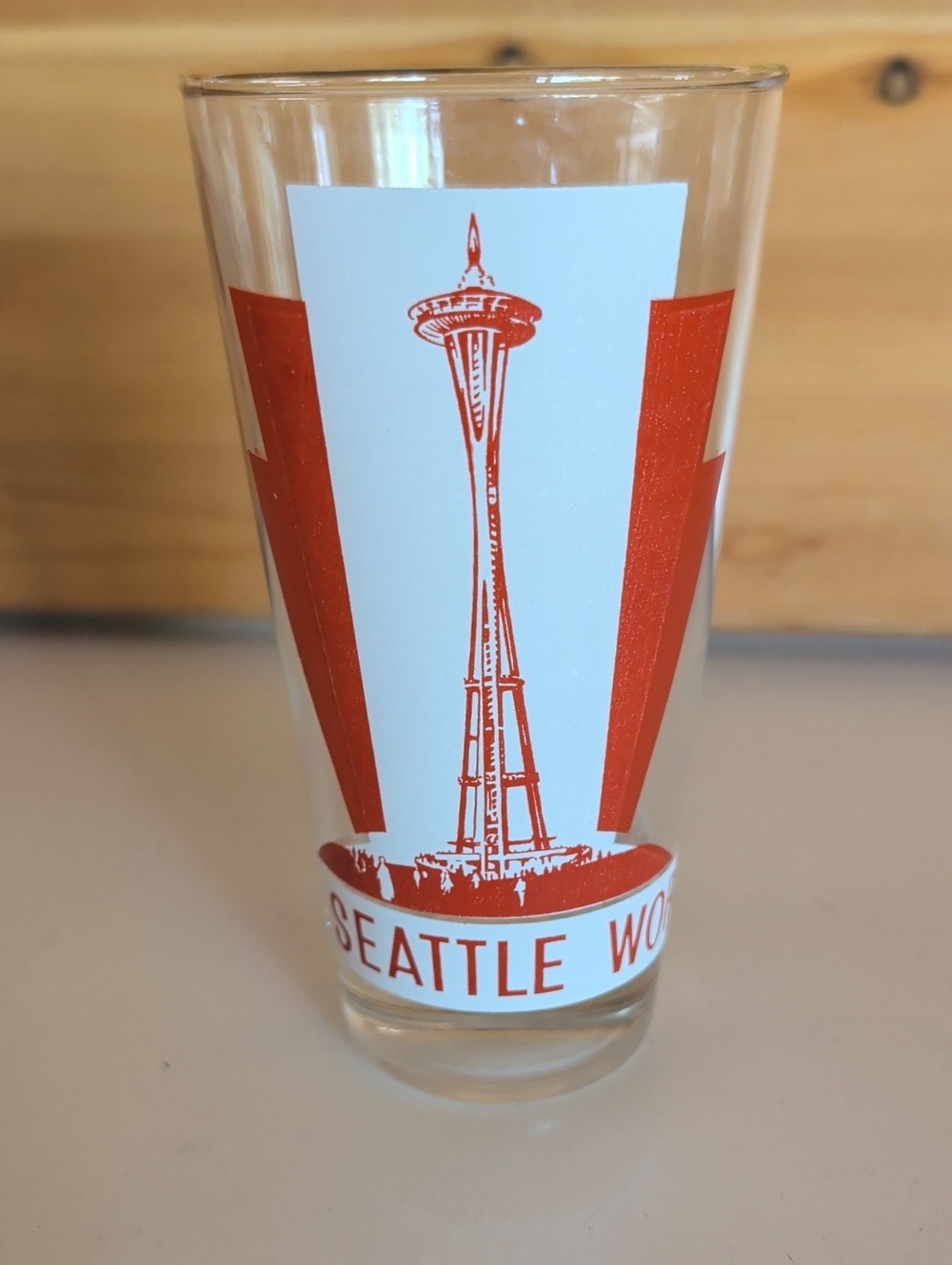 1962 Seattle World Fair Tower Red Graphic Pint Glass.